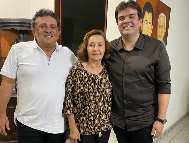 Em visita a Belém, deputado Eduardo Carneiro firma compromisso de trabalho com prefeita Aline Barbosa e recebe mais um importante apoio