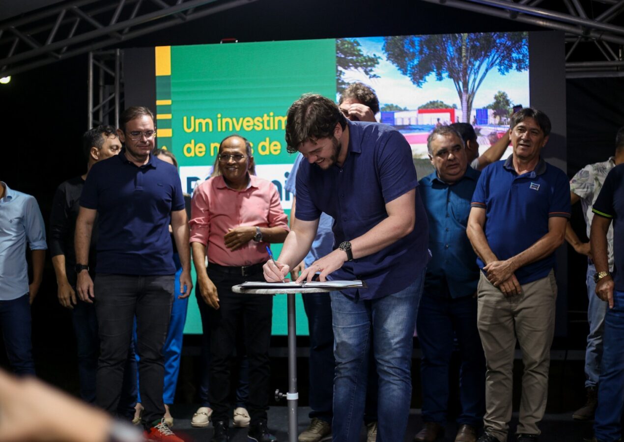 Bruno assina ordem de serviço para construção de creche no bairro Três Irmãs