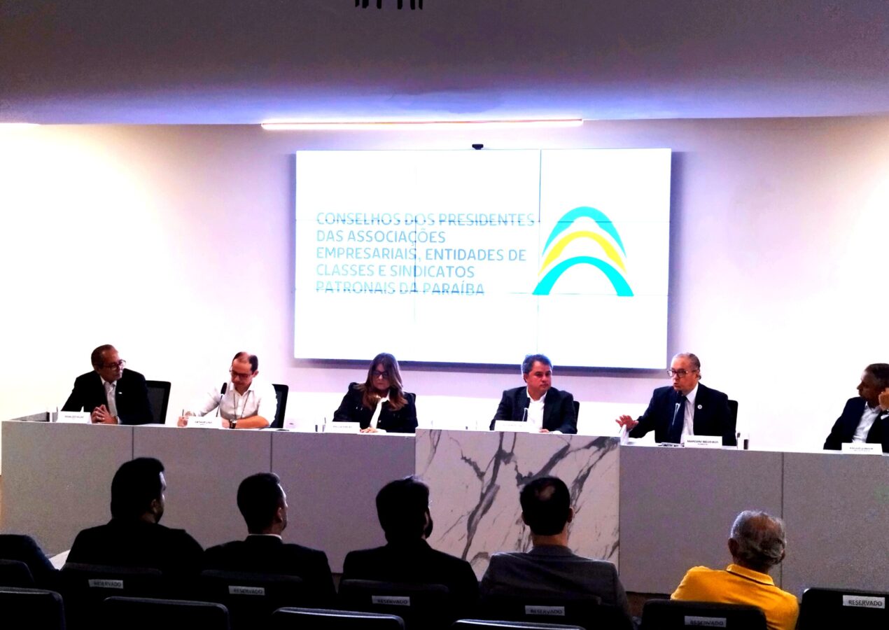 Em debate sobre Reforma Tributária com o senador Efraim Filho, Fecomércio-PB defende simplificação de tributos e que alíquotas de impostos não subam: “Quem paga é a população”