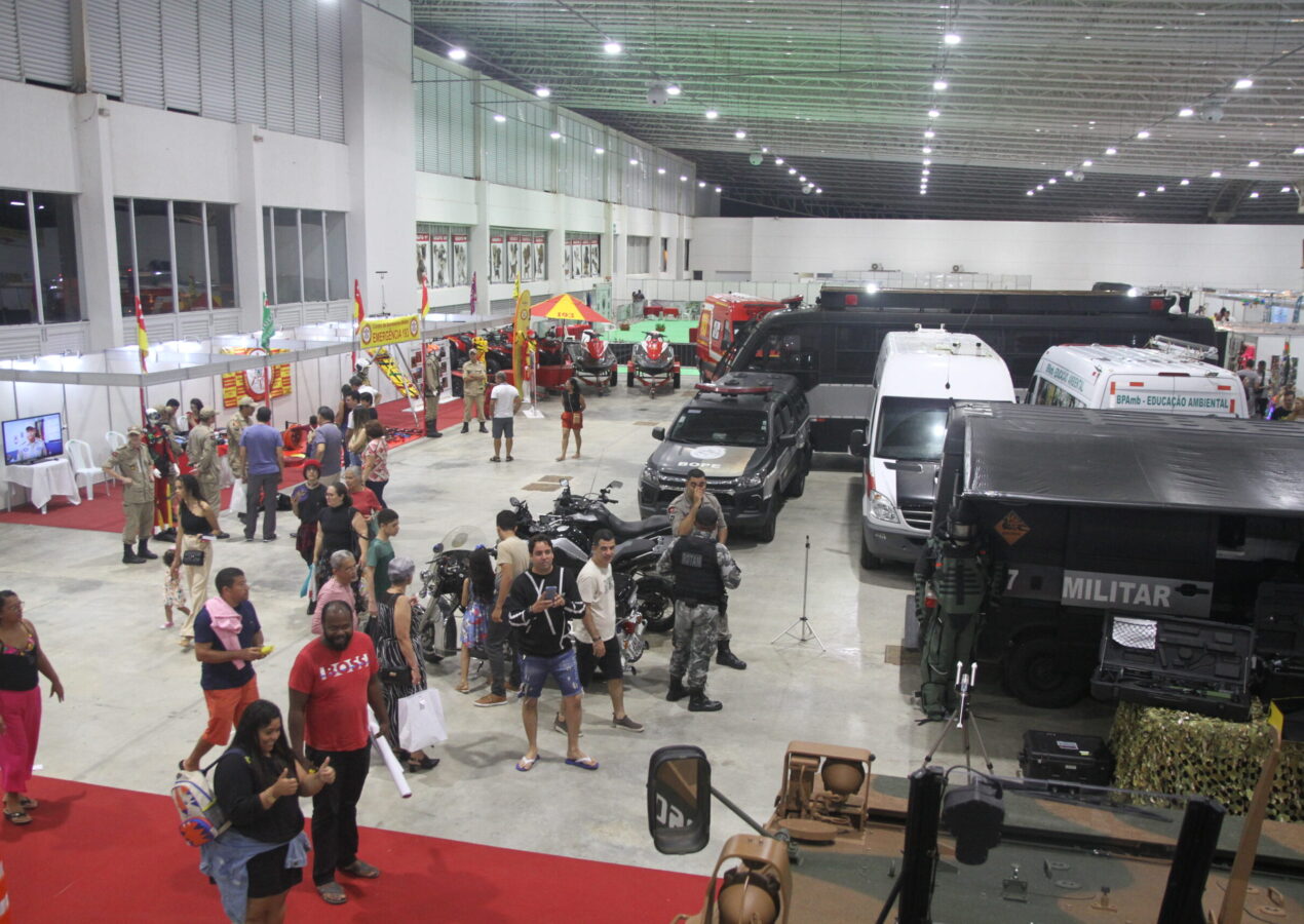 Exército e Polícias envolvem o público da Multifeira com exposições e serviços