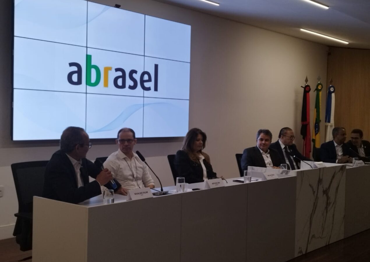 Daniella Ribeiro e Veneziano encerram ciclo de debates sobre Reforma Tributária com Conselho de Presidentes das entidades empresariais do estado