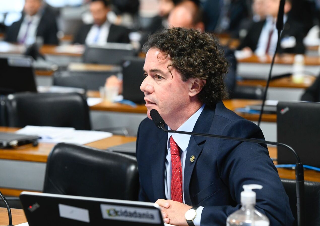 Comissão do Senado aprova relatório de Veneziano que determina perda de imóvel usado em crime de sequestro