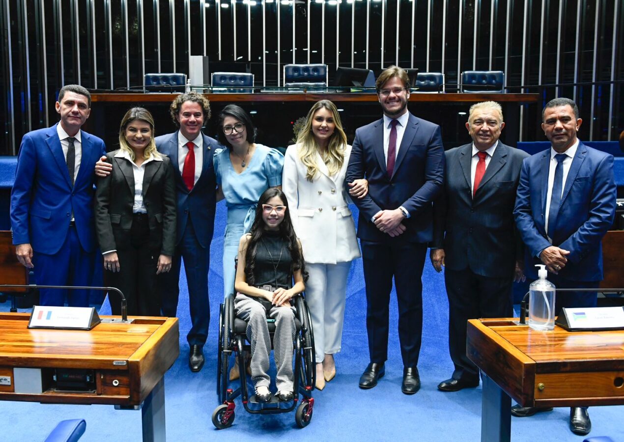 Veneziano preside sessão no Senado Federal para ampliar divulgação da AME – Atrofia Muscular Espinhal