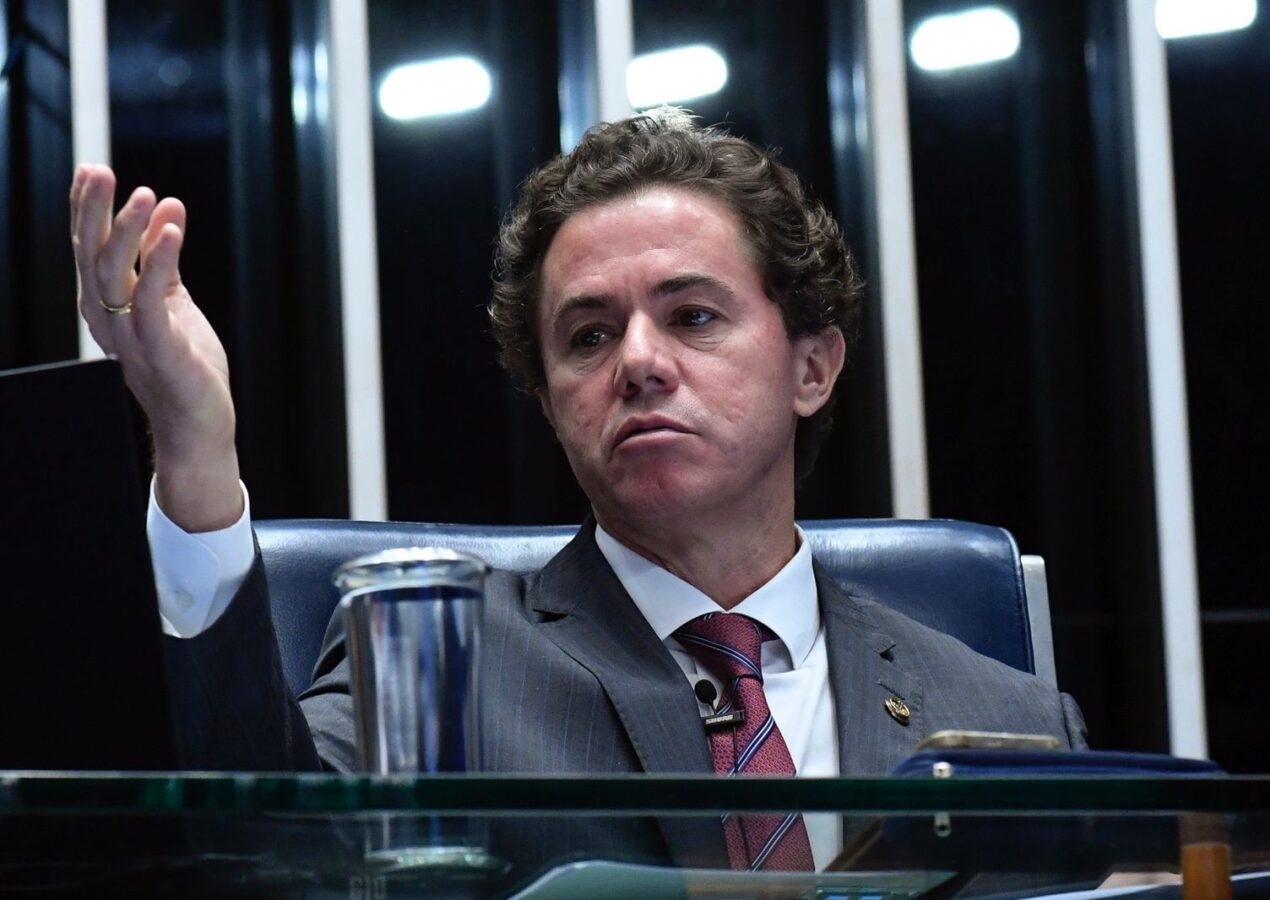 Ao presidir sessão do Senado com governadores para debater reforma tributária, Veneziano prevê votação da PEC para outubro