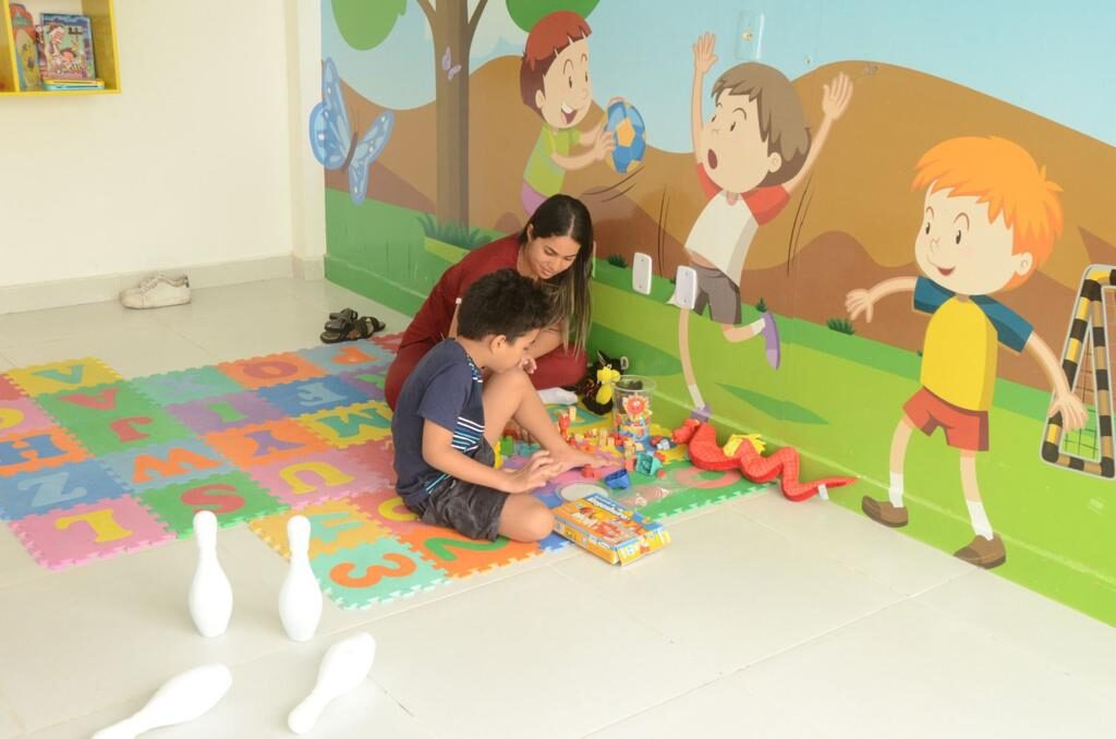 Centro Especializado em Reabilitação de Santa Rita tem equipe multiprofissional para cuidar de crianças com necessidades especiais