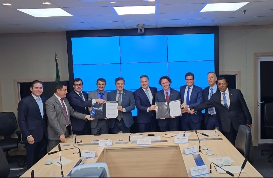 Em Brasília: Senador Efraim comemora autorização para obras na BR 230/PB, que liga João Pessoa a Cabedelo