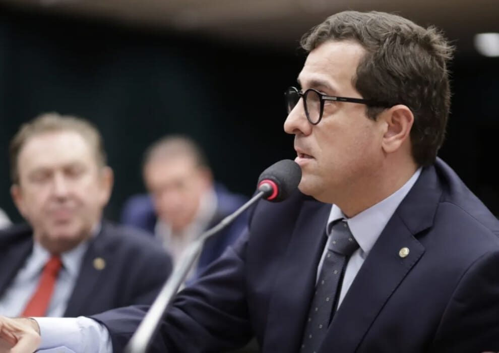18 MILHÕES: Governo e municípios do Agreste, Sertão, Borborema e Mata Paraibana recebem emendas de Gervásio para custeio da Saúde e Infraestrutura