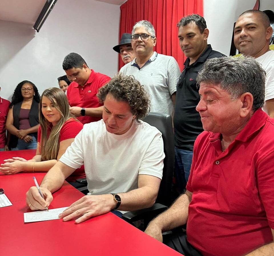 MDB filia o prefeito Geraldo Serafim, de Cuitegi e Veneziano classifica ato como “importante no processo de fortalecimento”