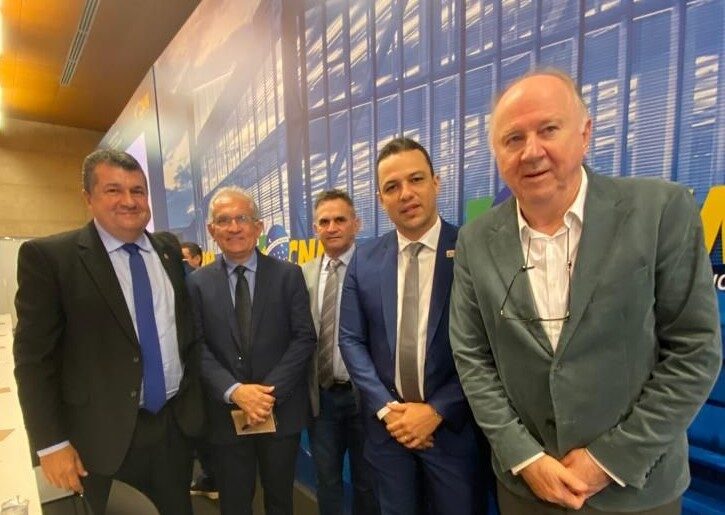 Presidente da Confederação Nacional de Municípios destaca liderança de George Coelho