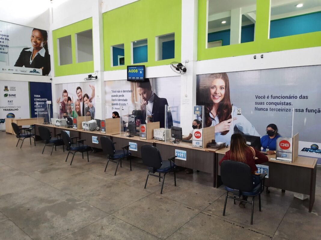 Semana começa com 219 oportunidades de trabalho formal intermediadas pelo Sine Municipal