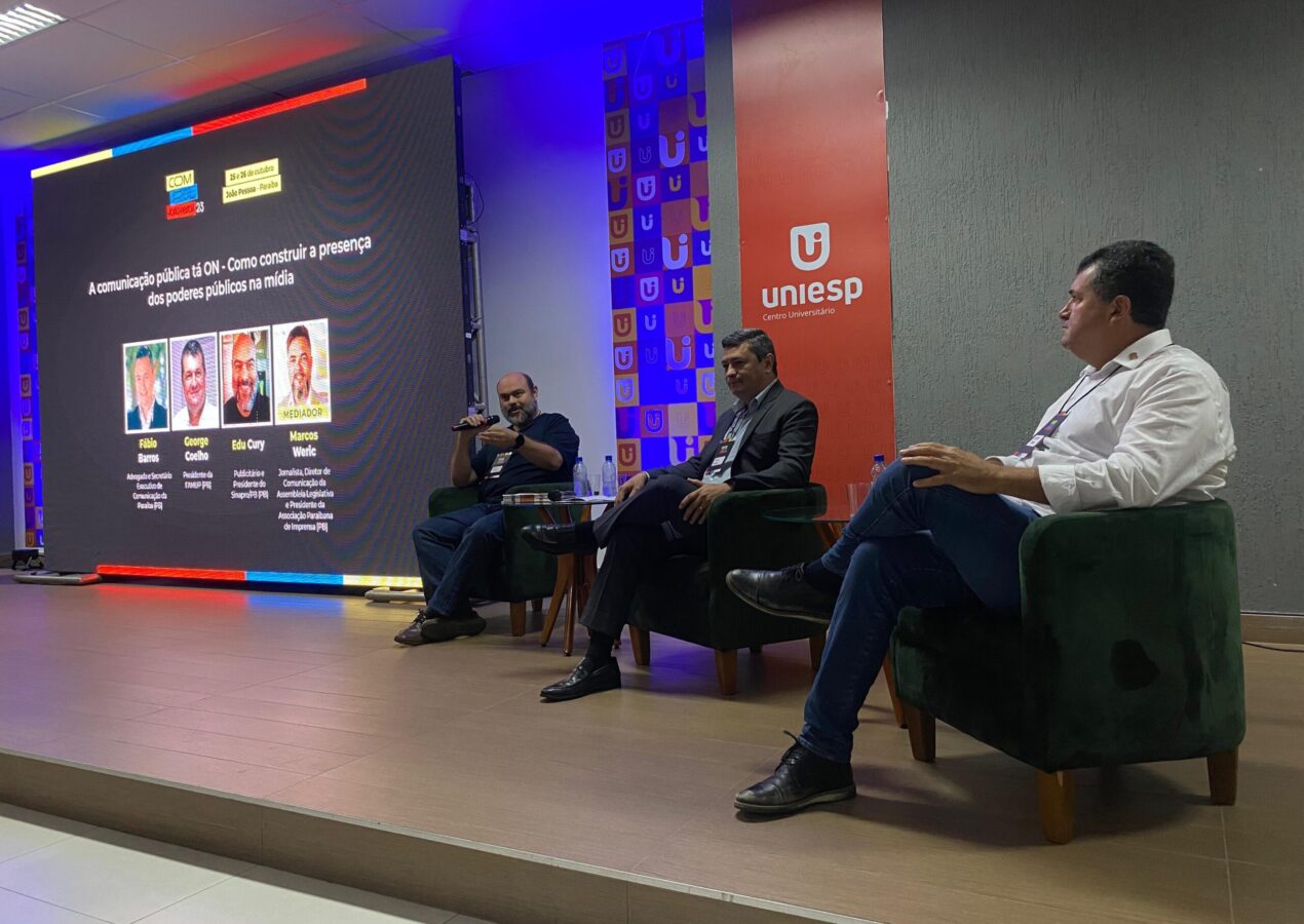 George Coelho debate presença dos poderes públicos na mídia durante o maior evento de comunicação política do Brasil