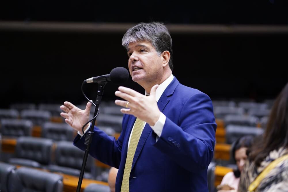 Ruy assume relatoria da LOA 2024 e será responsável pelo planejamento orçamentário dos poderes legislativo, judiciário e Presidência da República