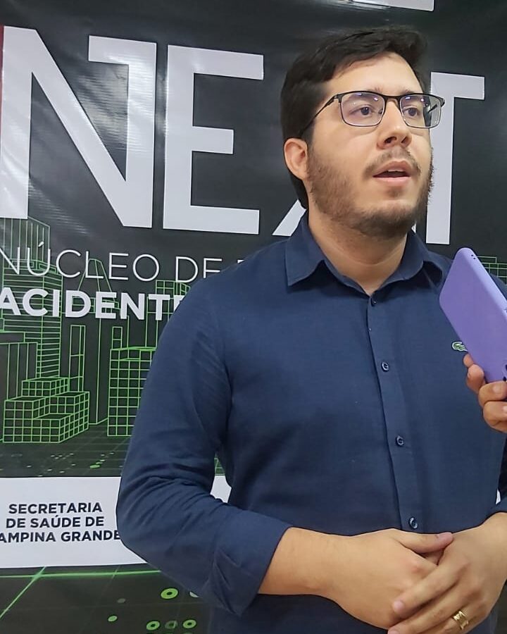 Bruno empossa Vítor Ribeiro, novo superintendente de Trânsito e Transportes Públicos de Campina Grande