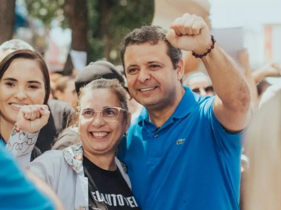 Lei Municipal em João Pessoa, programa “Hora do Colinho”, do vereador Marmuthe Cavalcanti, é tema de livro