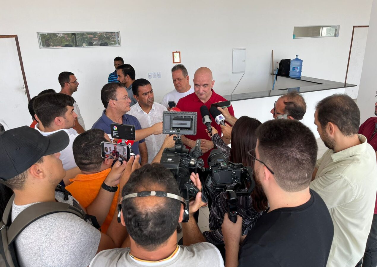 Diretor do Hospital do Amor visita local de instalação da unidade em Campina Grande e destaca articulação de Veneziano e Bruno para efetivação