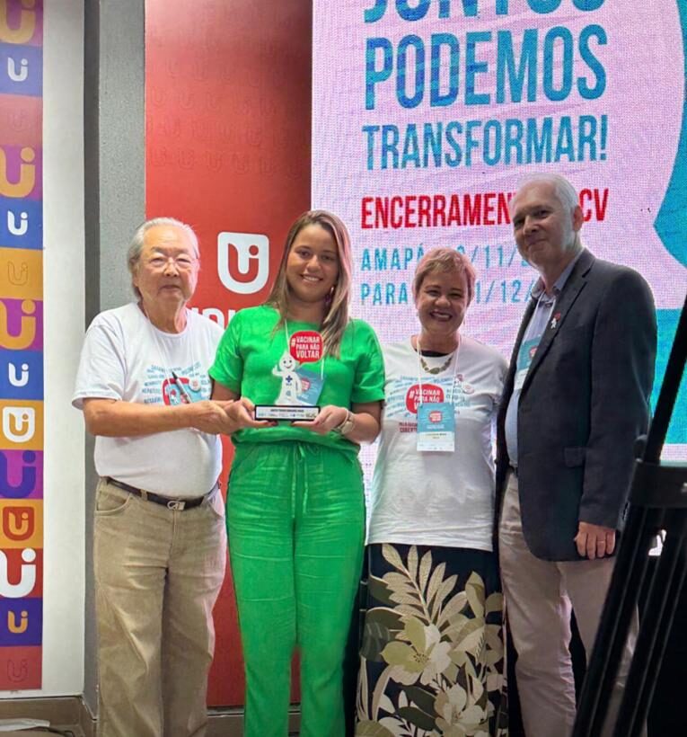 Prefeitura de Lucena recebe reconhecimento por trabalho desenvolvido na Saúde para atingir metas de coberturas vacinais em evento da Fiocruz