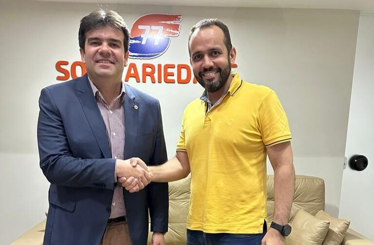 ELEIÇÕES 2024: Eduardo Carneiro aposta na pré-candidatura de Glicério Feitosa como opção de mudança em Bayeux