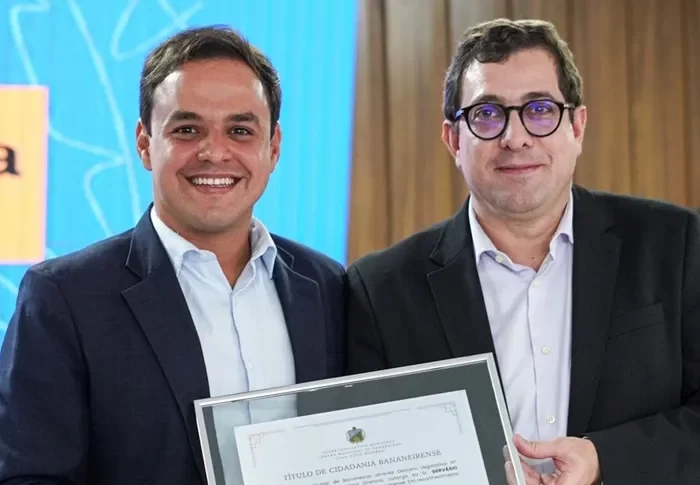 Gervásio recebe título de cidadão Bananeirense por serviços prestados ao município