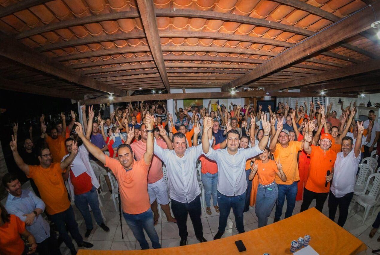 Oposição lança Guilherme Coelho como pré-candidato a prefeito de Sobrado