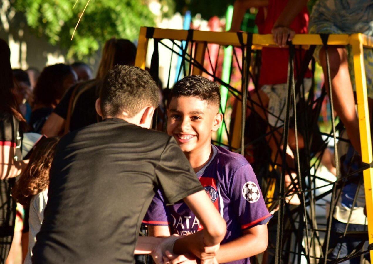 Primeiro dia da ação contra o trabalho infantil doméstico reúne crianças e famílias na Praça São Judas Tadeu