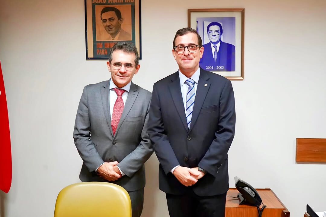 Gervásio se reúne com presidente da Associação Nacional dos Procuradores da República