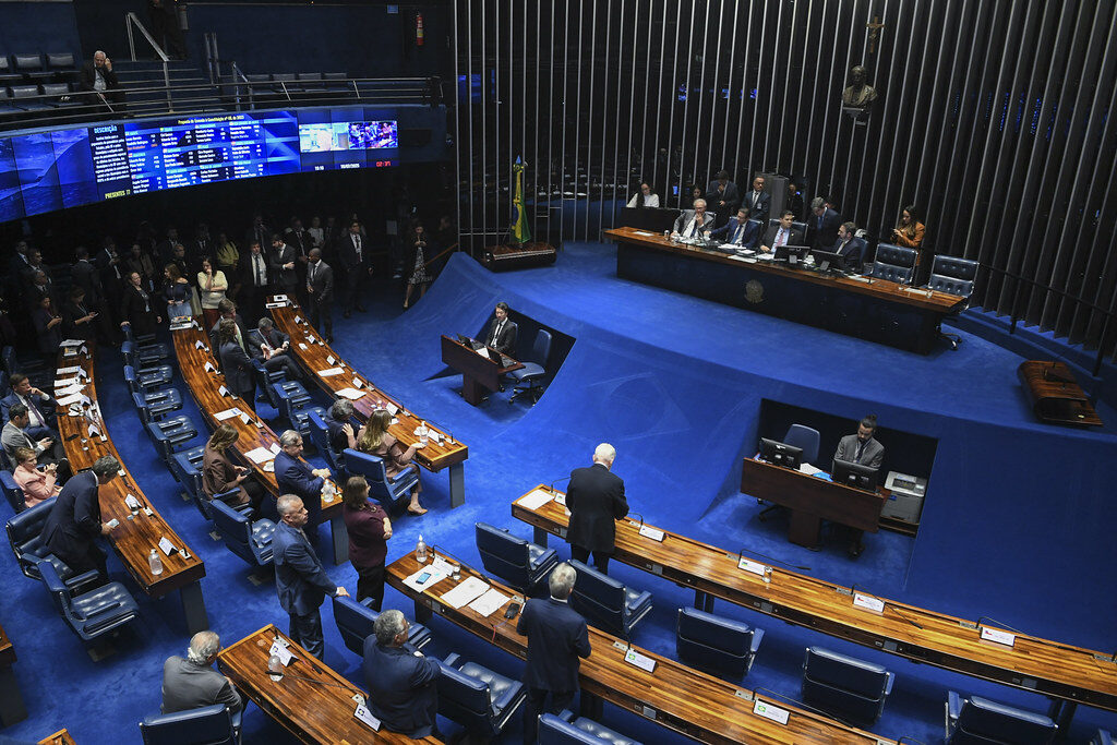 Senado aprova PEC 66/23 em 1º turno; economia aos municípios será de R$ 700 bilhões 