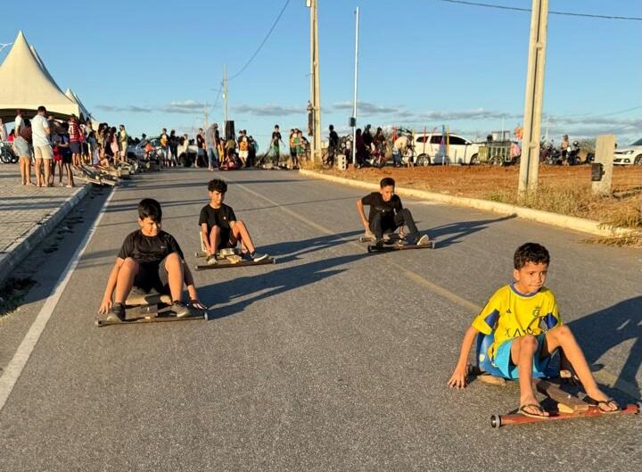 Juventude na Alça reúne famílias com tarde de lazer, saúde e nostalgia dos carrinhos de rolimã