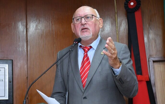 Vereador Marcos Henriques propõe equiparação salarial e garantia de direitos a cuidadores da rede municipal de João Pessoa