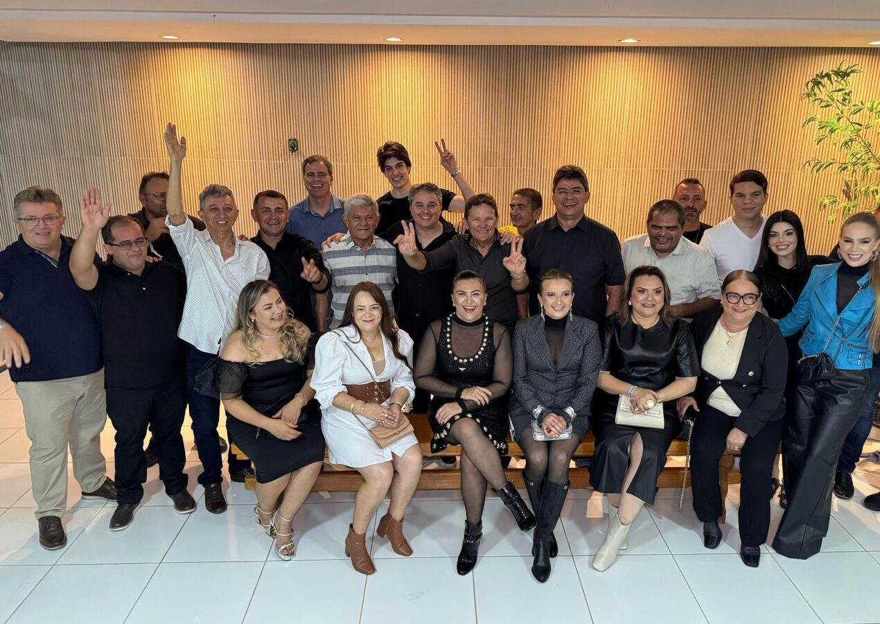 Prefeito de Pombal e lideranças locais declaram apoio a Efraim na pré-candidatura ao Governo da Paraíba em 2026