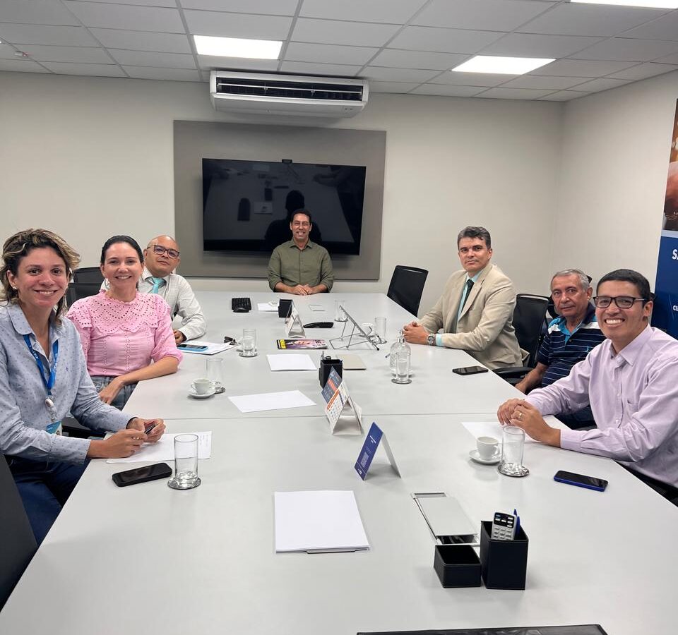 Prefeitura de Lucena discute futuros investimentos em reunião com a Caixa