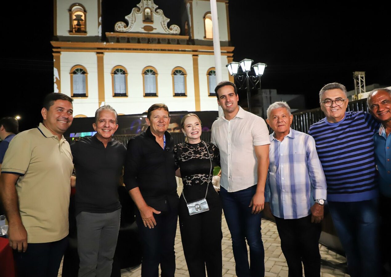 Nabor prestigia festa dos 327 anos de Pombal ao lado do prefeito Galego da Gavel