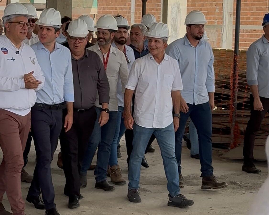 Ministro da Saúde visita Patos e acompanha avanços nas obras estruturantes da saúde pública do município