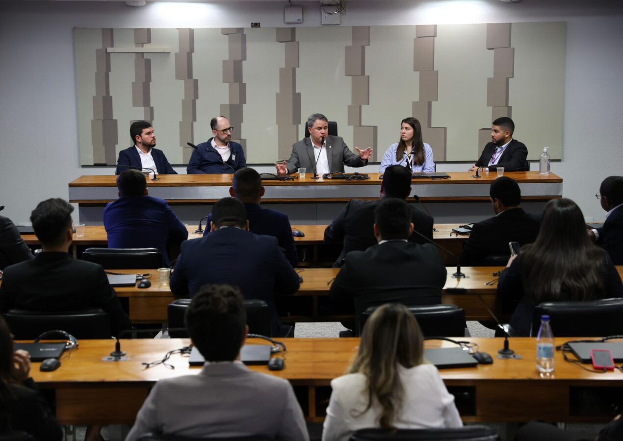 Efraim destaca protagonismo da juventude em Encontro Nacional do União Brasil Jovem