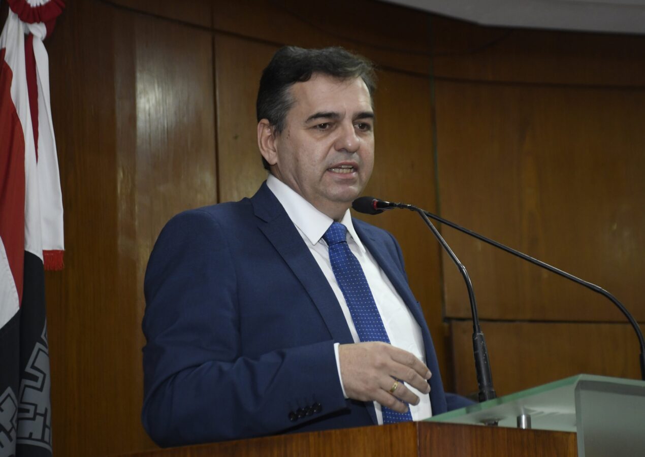 Fábio Carneiro propõe programa municipal de incentivo à geração de energia renovável e sustentável, na capital