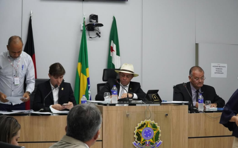 Câmara de Santa Rita aprova pedido de investigação sobre gastos do São João 2025