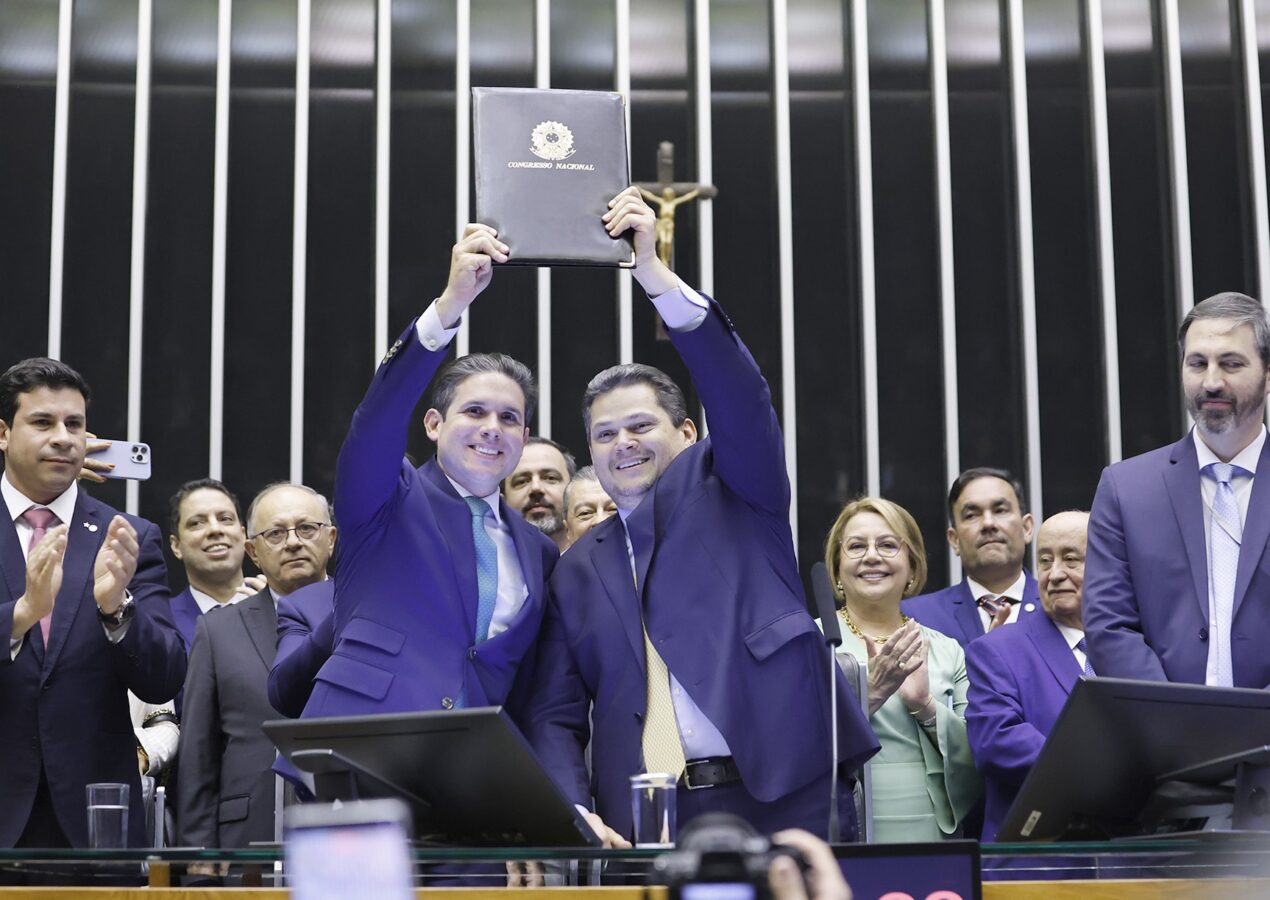 Famup celebra promulgação da PEC 66 e destaca vitória histórica para o municipalismo 