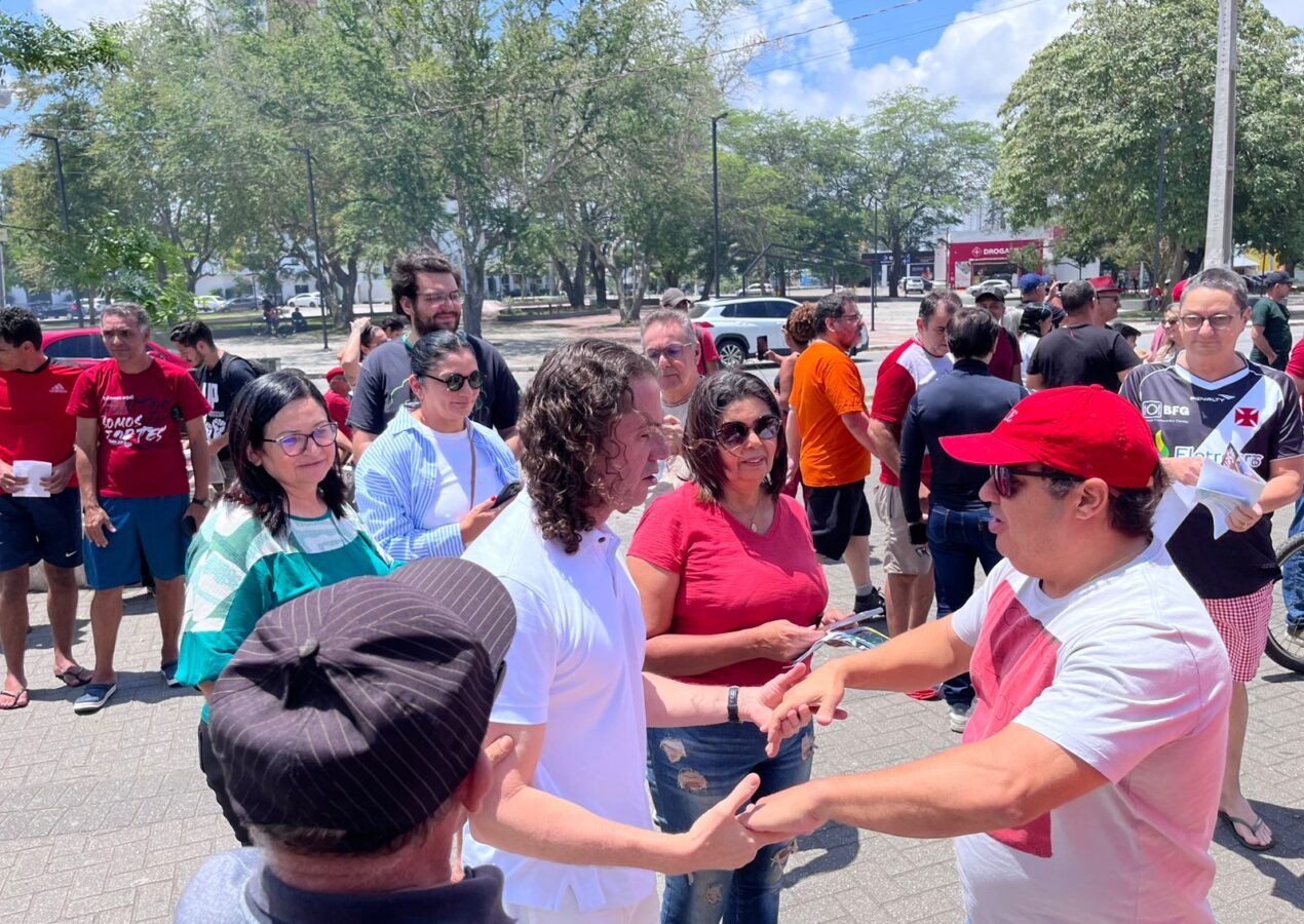 Veneziano participa de ato contra a anistia e a PEC da Blindagem em Campina Grande e defende reeleição de Lula em 2026