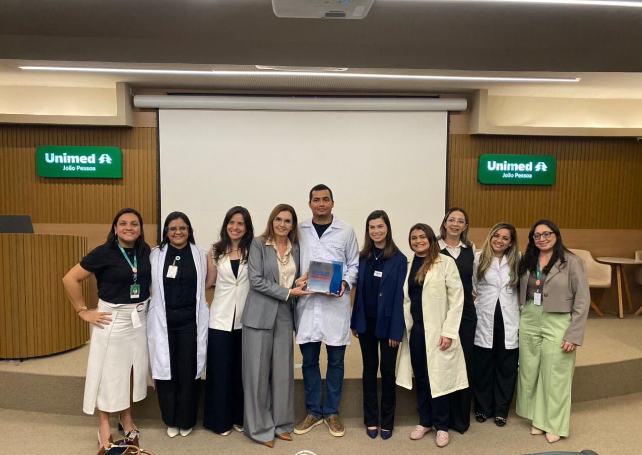 Assustado de Ruth Avelino entra na brincadeira do Halloween Haverá concurso de fantasias com prêmio em dinheiro