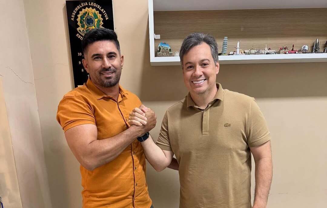 Deputado Júnior Araújo recebe apoio do vereador Claudiano Vieira e fortalece base política em São José de Piranhas