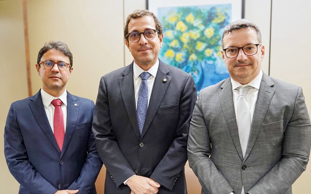 Gervásio articula investimentos para o MPPB e Capitania dos Portos do Estado pautam agendas em Brasília