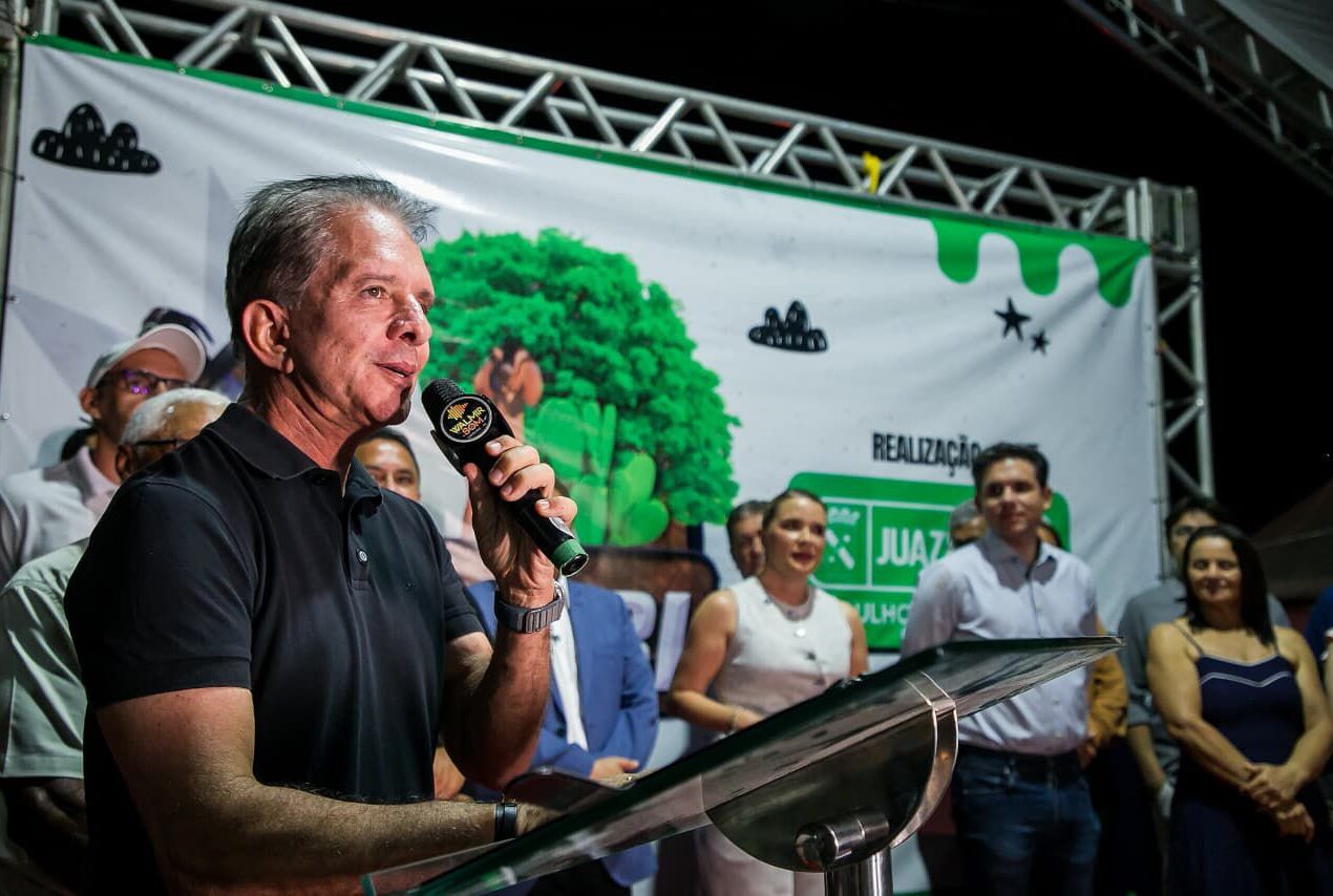 Nabor Wanderley participa da abertura do Juá Capri 2025 em Juazeirinho