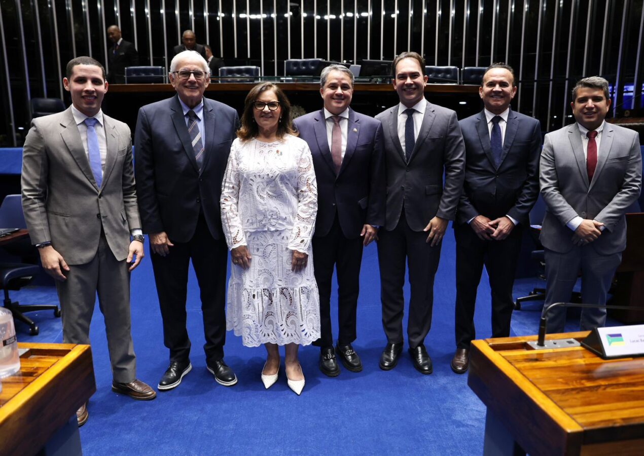 No Senado, Efraim exalta parceria com a UFPB nos 70 anos da instituição