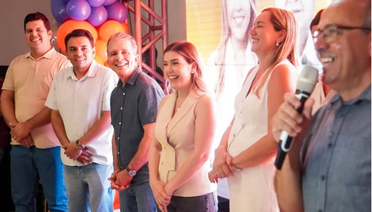 Prefeita da maior cidade do Cariri paraibano declara apoio a Nabor ao Senado