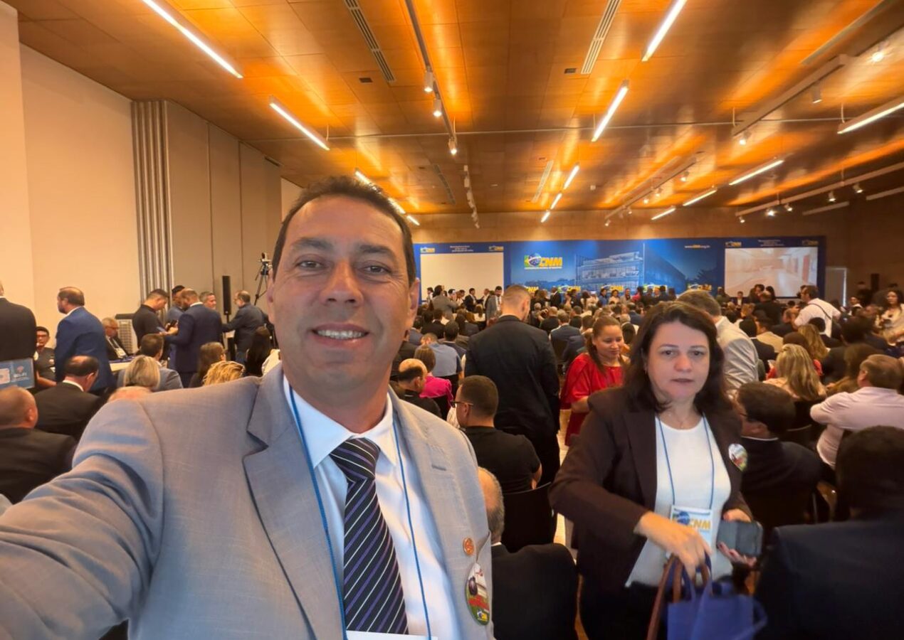 Prefeito de Lucena participa em Brasília de mobilização contra “pautas-bomba” no Congresso
