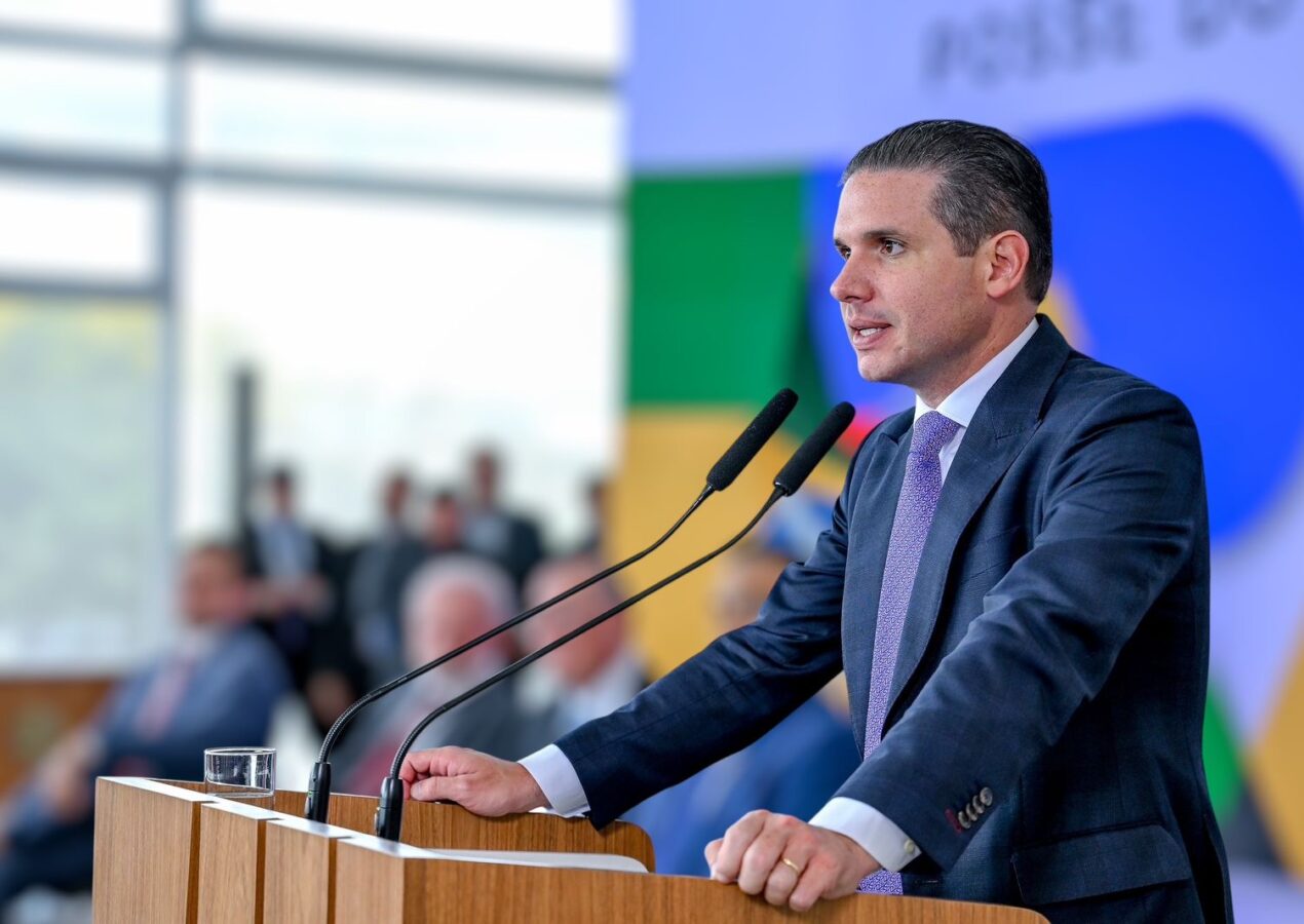 Hugo Motta comemora aprovação do projeto que cria o Instituto Federal do Sertão da Paraíba