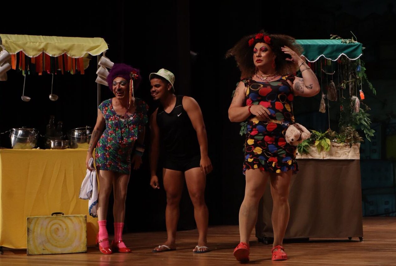 Sucesso de público, Pastoril Profano volta com temporada nesta sexta (06) no Theatro Santa Roza