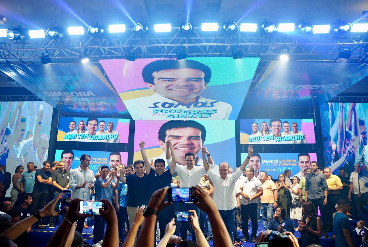 Eduardo Carneiro reúne multidão durante evento de filiação ao Progressistas, na capital