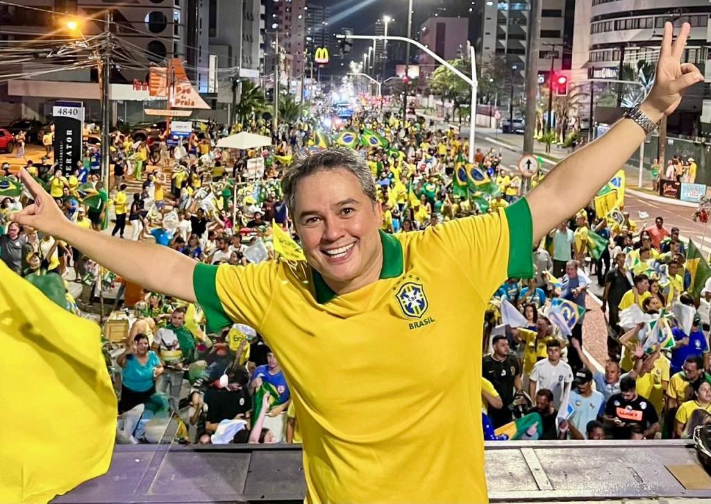 Efraim lança pré-candidatura ao Governo da Paraíba em evento com presença do presidenciável Flávio Bolsonaro