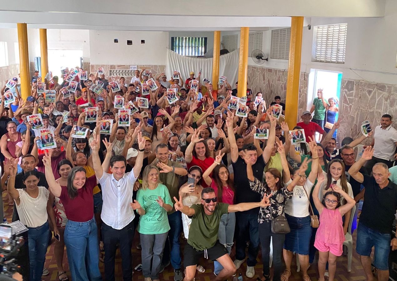 Veneziano recebe apoio à sua reeleição de ex-prefeito, vice-prefeita, vereador e grupo político da cidade de Coremas