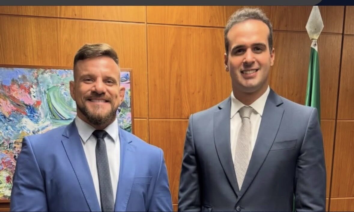 Tarcísio Jardim parabeniza Lucas Ribeiro e destaca posse como momento histórico para a Paraíba